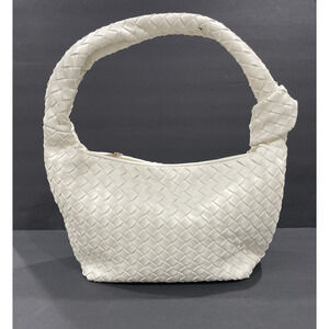 Woven Hobo/Slouchy Style Shoulder Bag Cream NWT A New Day